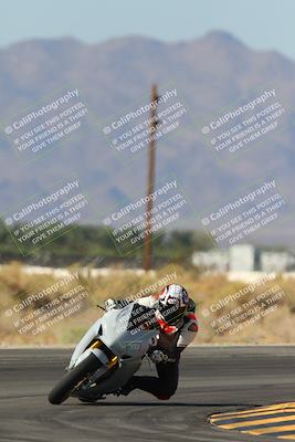 media/Oct-17-2024-Racers Edge (Thu) [[f51934c085]]/B Group/Session 4 (Turn 16)/